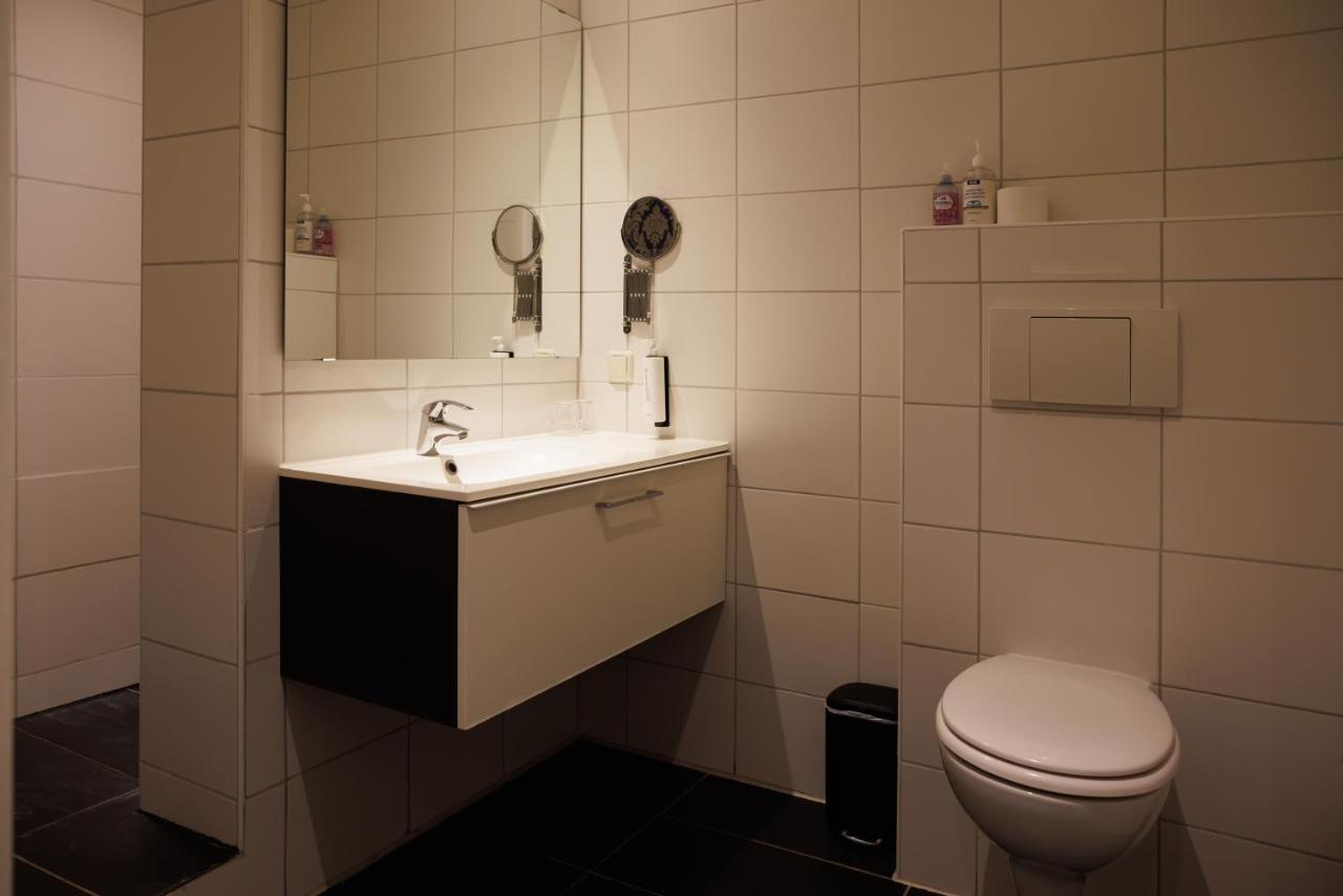 Mariafarm Bed & Breakfast Zevenbergen Bagian luar foto