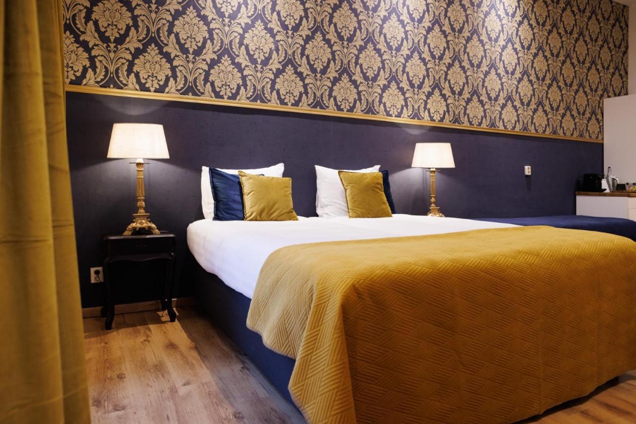 Mariafarm Bed & Breakfast Zevenbergen Bagian luar foto