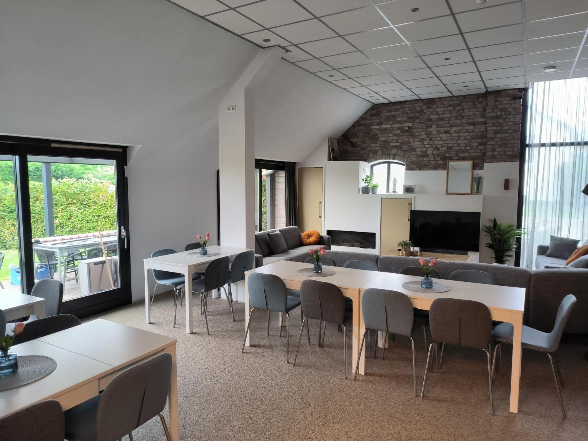 Mariafarm Bed & Breakfast Zevenbergen Bagian luar foto