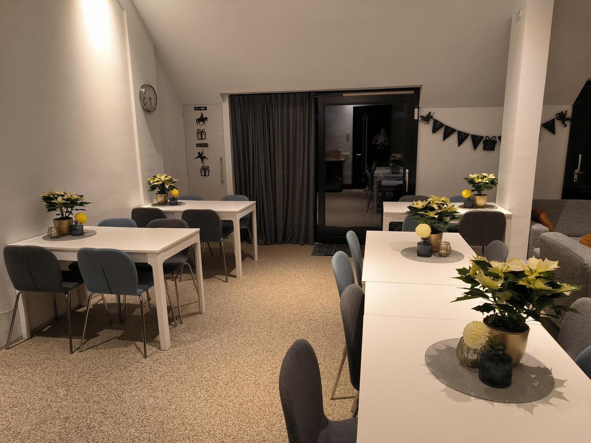 Mariafarm Bed & Breakfast Zevenbergen Bagian luar foto